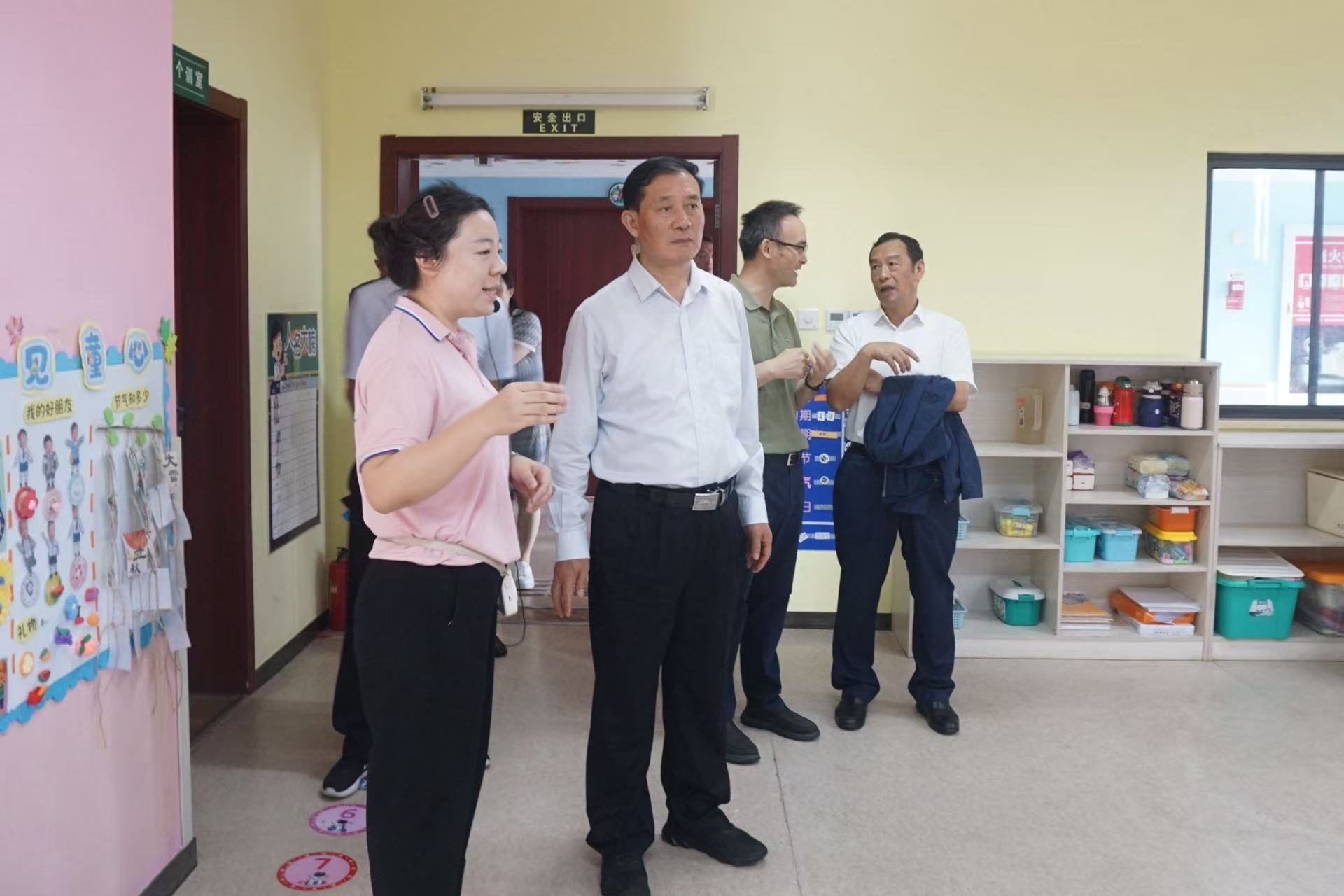 【儿康快讯】江苏省人大莅临靖儿康调研指导工作(图7) e56eabafbdde8f2651c7685631231bfc.jpg